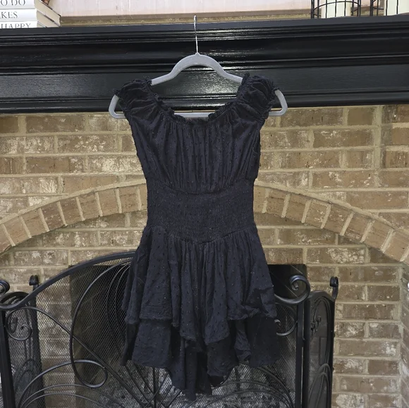 Princess Polly Black Ruffled Tiered Romper - Picture 3 of 3